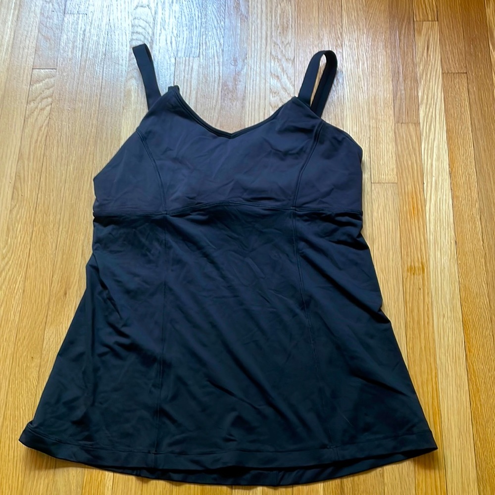 Lululemon Workout tank with built in bra